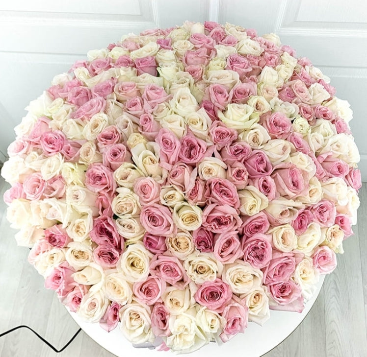 "Heart of Romance: Box with Roses of Two Shades"