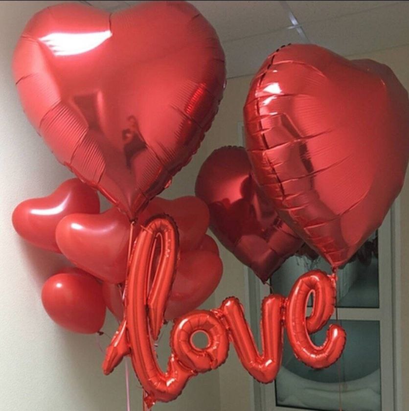 Red hearts baloons